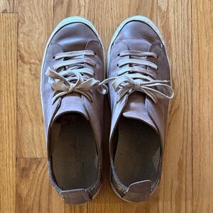 Henry Beguilin sz 41 or 10 Casual Sneakers - Brown good condition.